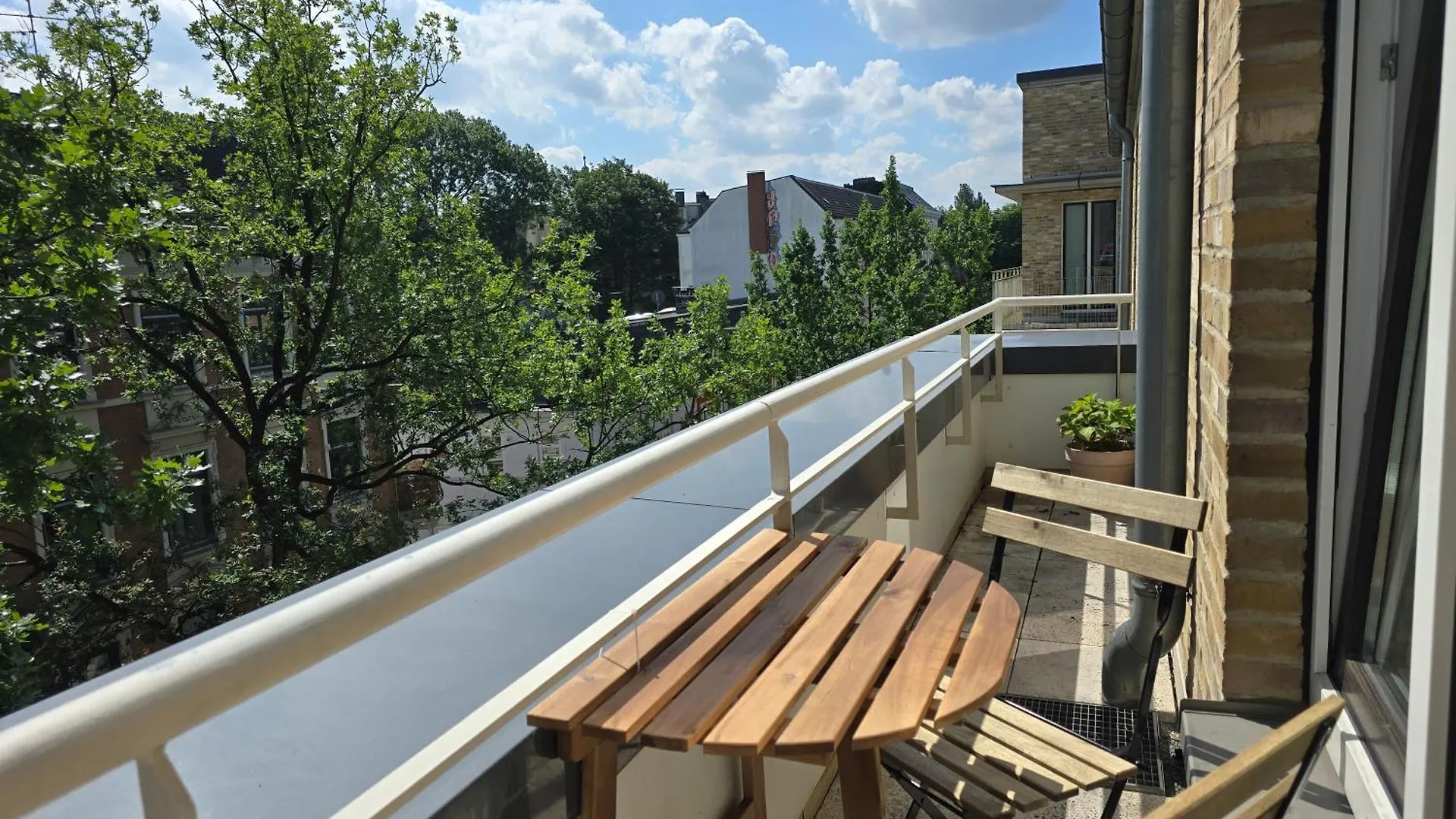 Ruhige Wohnung In Hamburg-Ottensen